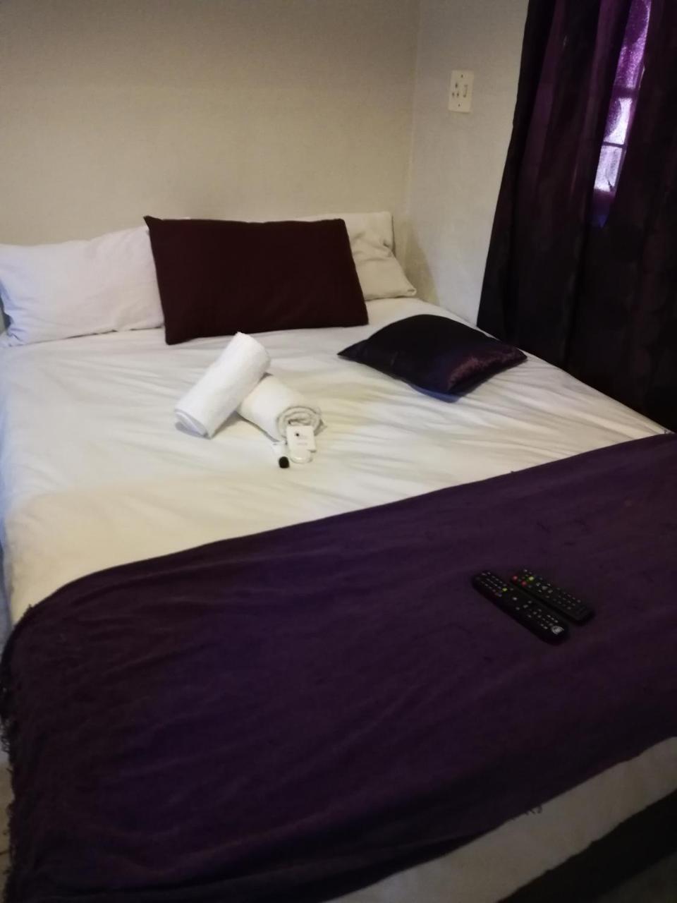 Green On Minni Guest House Pretoria Luaran gambar
